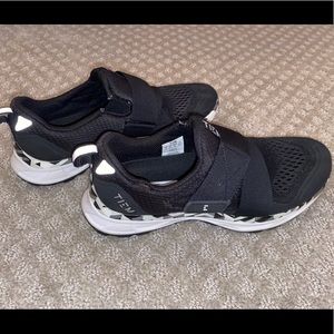Tiem Spin Shoes (SPD attached and included)